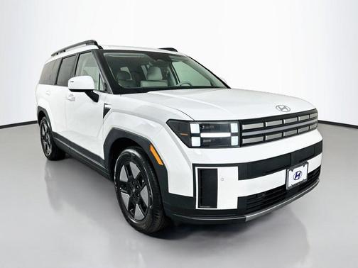 White 2027 Hyundai SANTA FE SEL
