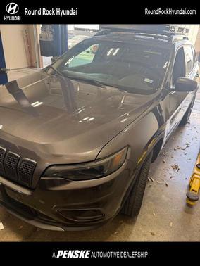 Granite Crystal Clearcoat Metallic 2021 Jeep Cherokee Latitude Lux