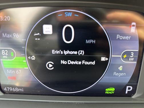 Summit White 2022 Chevrolet Bolt EUV Premier