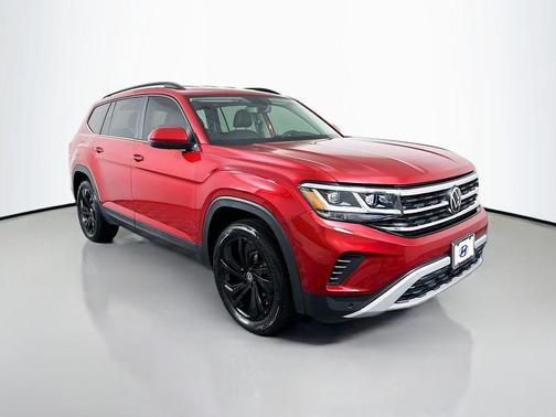 Aurora Red Metallic 2023 Volkswagen Atlas 3.6L SE w/Technology