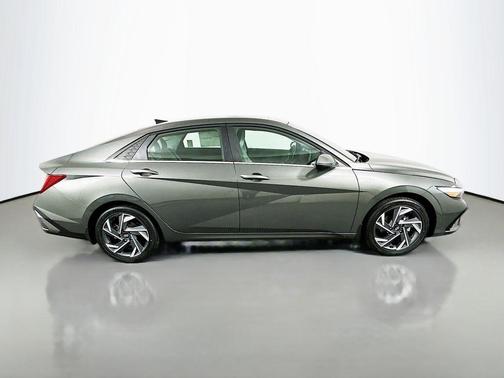 Amazon Gray 2026 Hyundai ELANTRA HEV Limited