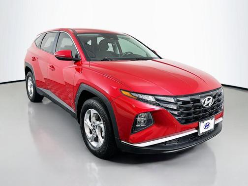 2022 Hyundai TUCSON SE
