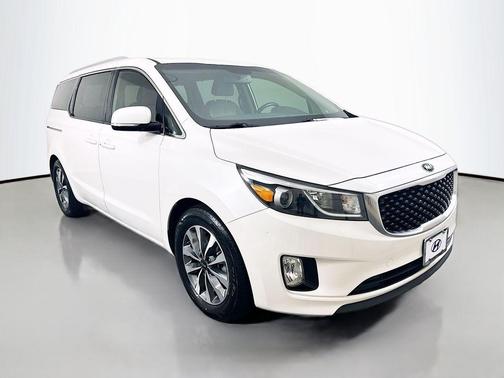 2015 Kia Sedona SX