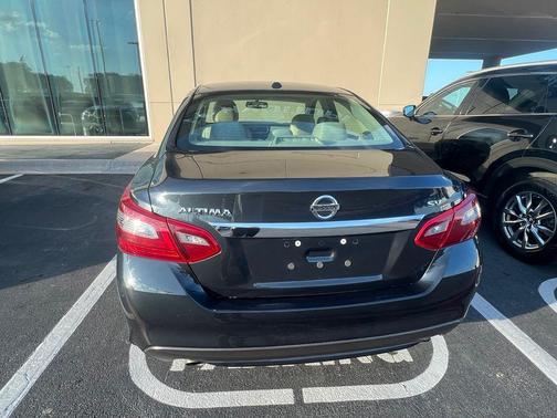 Storm Blue 2018 Nissan Altima SV