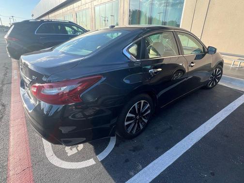 Storm Blue 2018 Nissan Altima SV