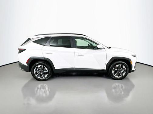 Pearl 2026 Hyundai TUCSON Hybrid SEL Convenience