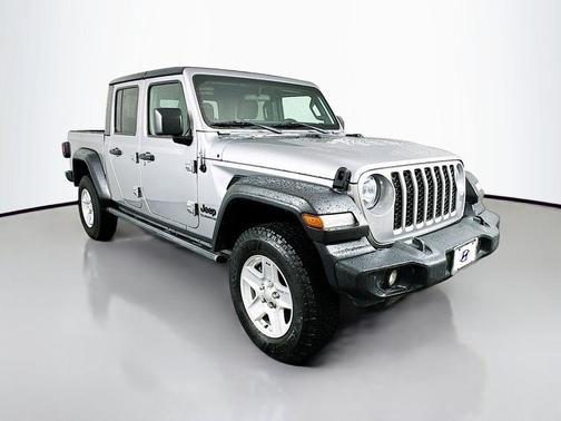 2020 Jeep Gladiator Sport
