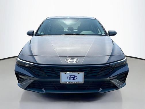 2025 Hyundai ELANTRA HEV Limited