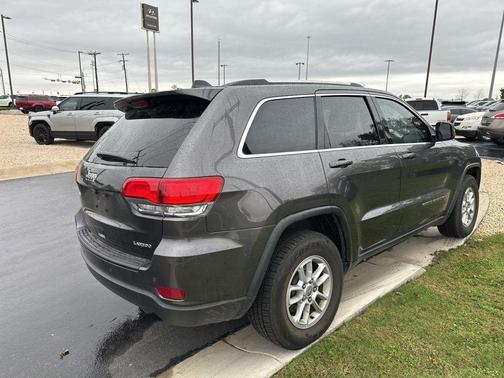 2019 Jeep Grand Cherokee Laredo E