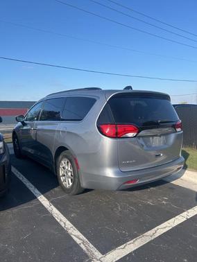 2021 Chrysler Voyager LXI