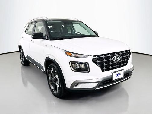 Lunar White 2026 Hyundai VENUE SEL
