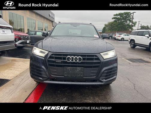 Moonlight Blue Metallic 2020 Audi Q5 45 Titanium Premium