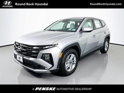Shimmering Silver 2026 Hyundai TUCSON SE