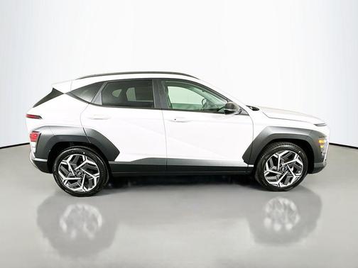 Atlas 2026 Hyundai KONA SEL Premium