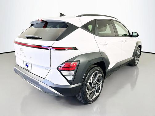 Atlas 2026 Hyundai KONA SEL Premium