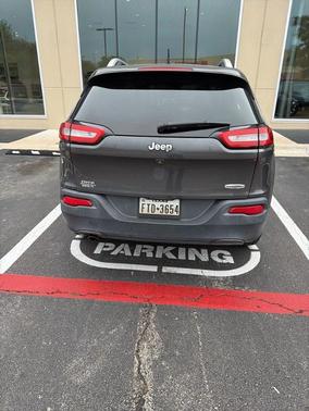 Granite Crystal Clearcoat Metallic 2015 Jeep Cherokee Latitude