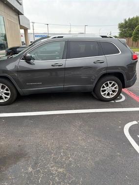Granite Crystal Clearcoat Metallic 2015 Jeep Cherokee Latitude