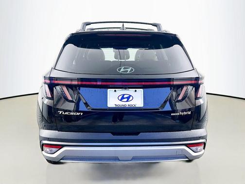 Ash Black 2026 Hyundai TUCSON Hybrid Limited