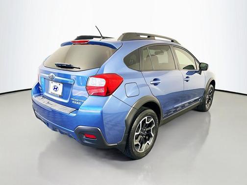 Quartz Blue Pearl 2016 Subaru Crosstrek 2.0i Premium