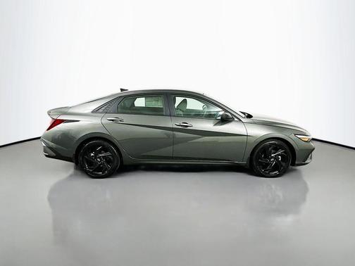 Amazon Gray 2026 Hyundai ELANTRA SEL Sport