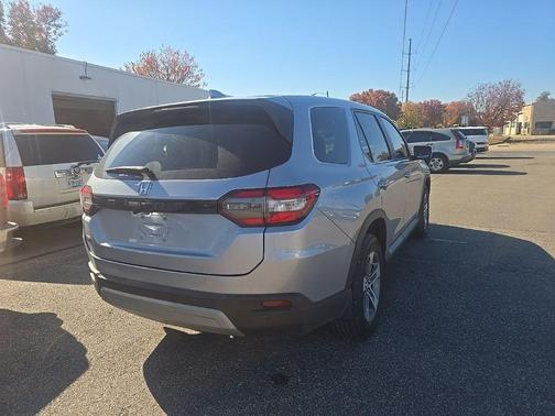 2024 Honda Pilot EX-L 7-Passenger