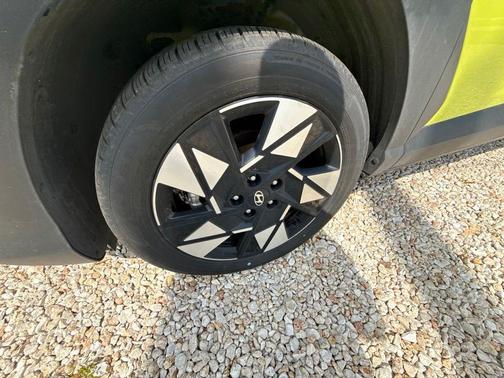Yellow 2025 Hyundai KONA SEL