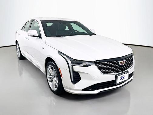 Crystal White 2022 Cadillac CT4 Luxury