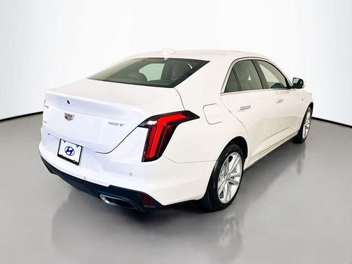 Crystal White 2022 Cadillac CT4 Luxury