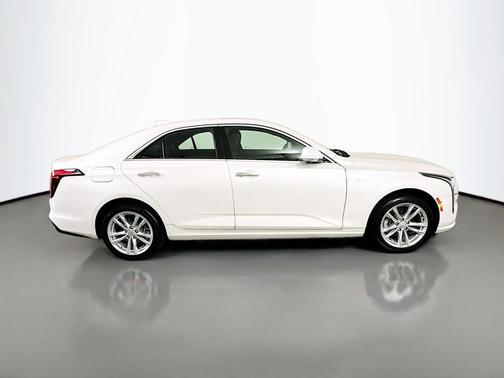 Crystal White 2022 Cadillac CT4 Luxury