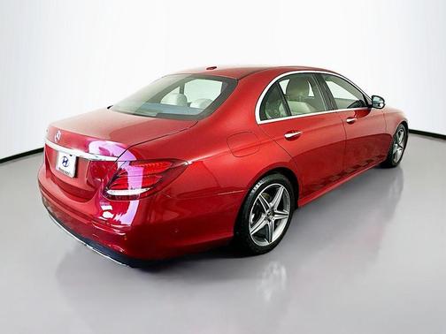 2018 Mercedes-Benz E-Class E 300