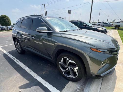 Gray 2023 Hyundai TUCSON Limited