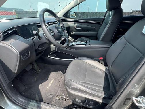 Gray 2023 Hyundai TUCSON Limited