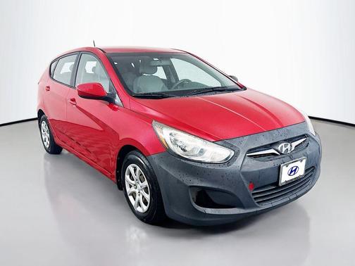 2013 Hyundai Accent GS