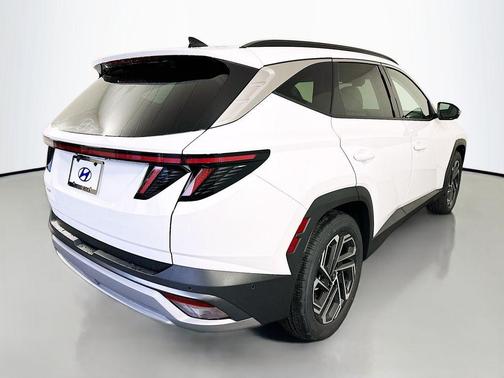 White Pearl 2026 Hyundai TUCSON Limited