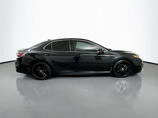 Midnight Black Metallic 2021 Toyota Camry Hybrid XSE