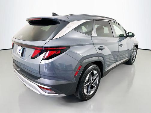 Gray 2025 Hyundai TUCSON SEL