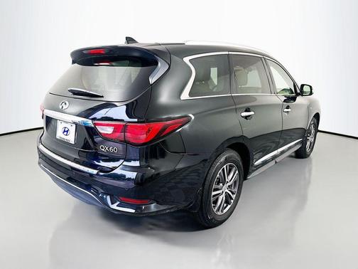 Black 2018 INFINITI QX60 Base