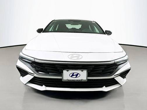 2025 Hyundai ELANTRA HEV SEL Sport