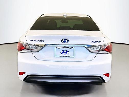 2015 Hyundai SONATA Hybrid Base