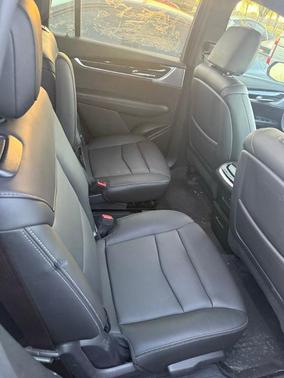 2025 Cadillac XT6 Premium Luxury FWD