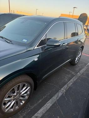 2025 Cadillac XT6 Premium Luxury FWD