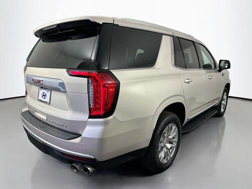 Beige Pearl 2021 GMC Yukon Denali
