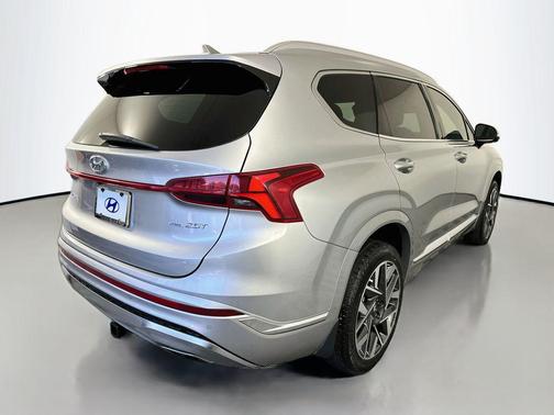 Shimmering Silver 2023 Hyundai SANTA FE Calligraphy