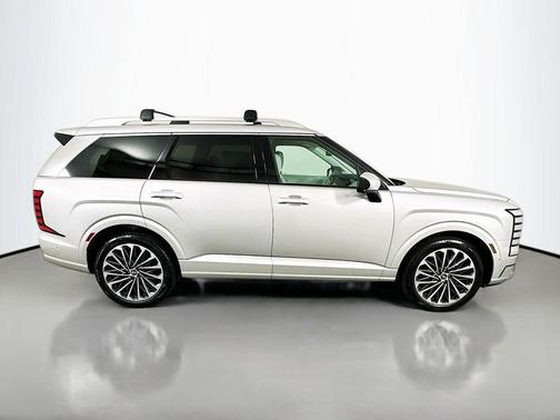 Silver Metallic 2026 Hyundai PALISADE Calligraphy
