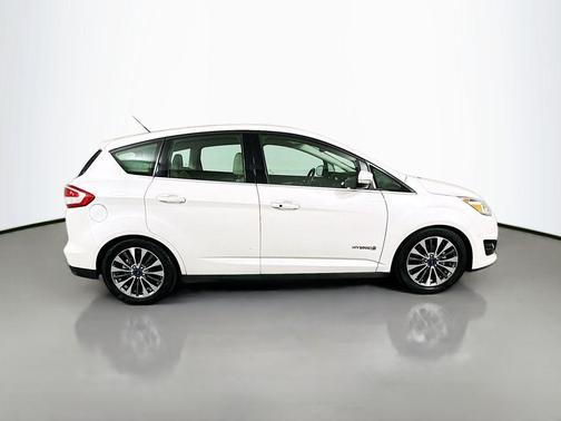 2017 Ford C-Max Hybrid Titanium