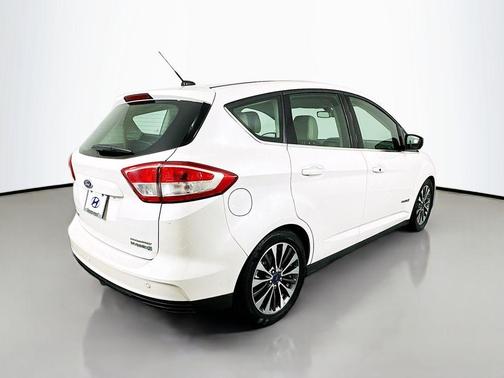 2017 Ford C-Max Hybrid Titanium