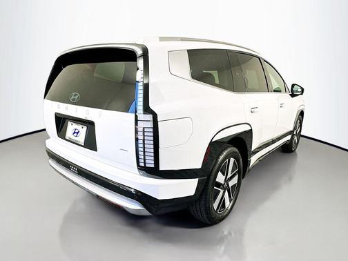 2026 Hyundai IONIQ 9 SEL