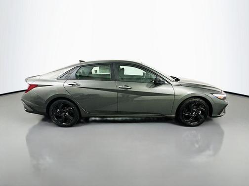 Amazon Gray 2026 Hyundai ELANTRA SEL Sport