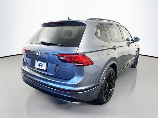2021 Volkswagen Tiguan 2.0T SE R-Line Black