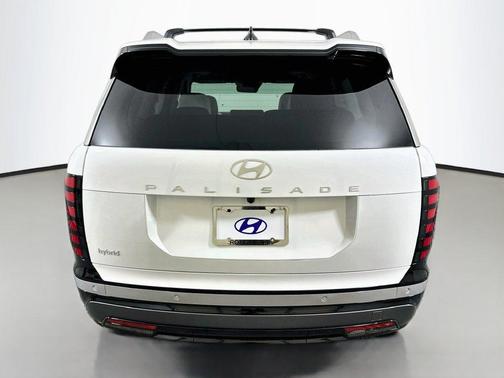 Pearl 2027 Hyundai PALISADE Limited